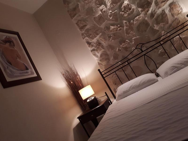Villa Del Lago Boutique Hotel Kastoria Exterior photo